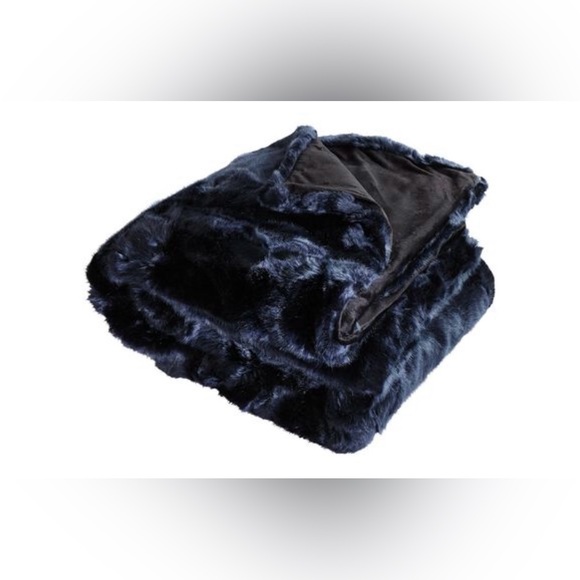 Ethan Allen Navy Faux Fur Throw Blanket 70L x 60W Cozy Soft Luxury Thick Heavy - Picture 1 of 13